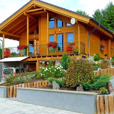 Apartman Aradise Turnov Exterior foto