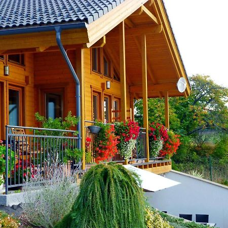 Apartman Aradise Turnov Exterior foto